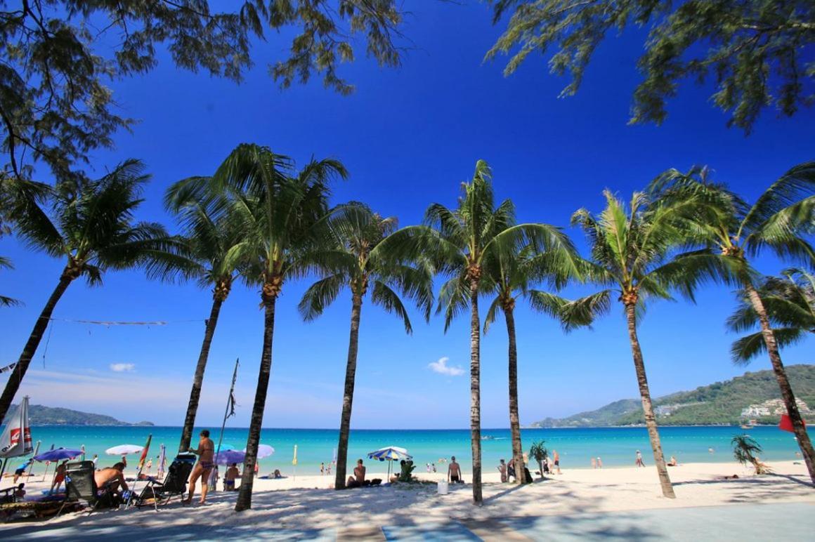Break Point Hotel Patong Екстериор снимка