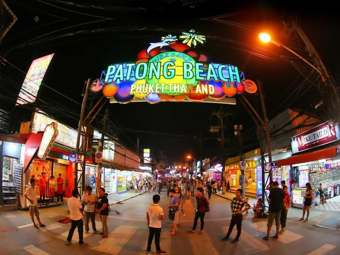 Break Point Hotel Patong Екстериор снимка